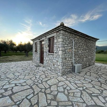 Πετρόχτιστο Διαμέρισμα Apartment Loggos ภายนอก รูปภาพ